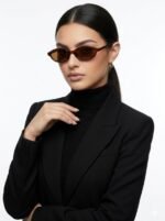 Elegant Brown Retro Cat-Eye Sunglasses for Women
