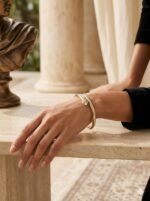 Elegant Gold Crystal Charm Bracelet for Women - Image 2